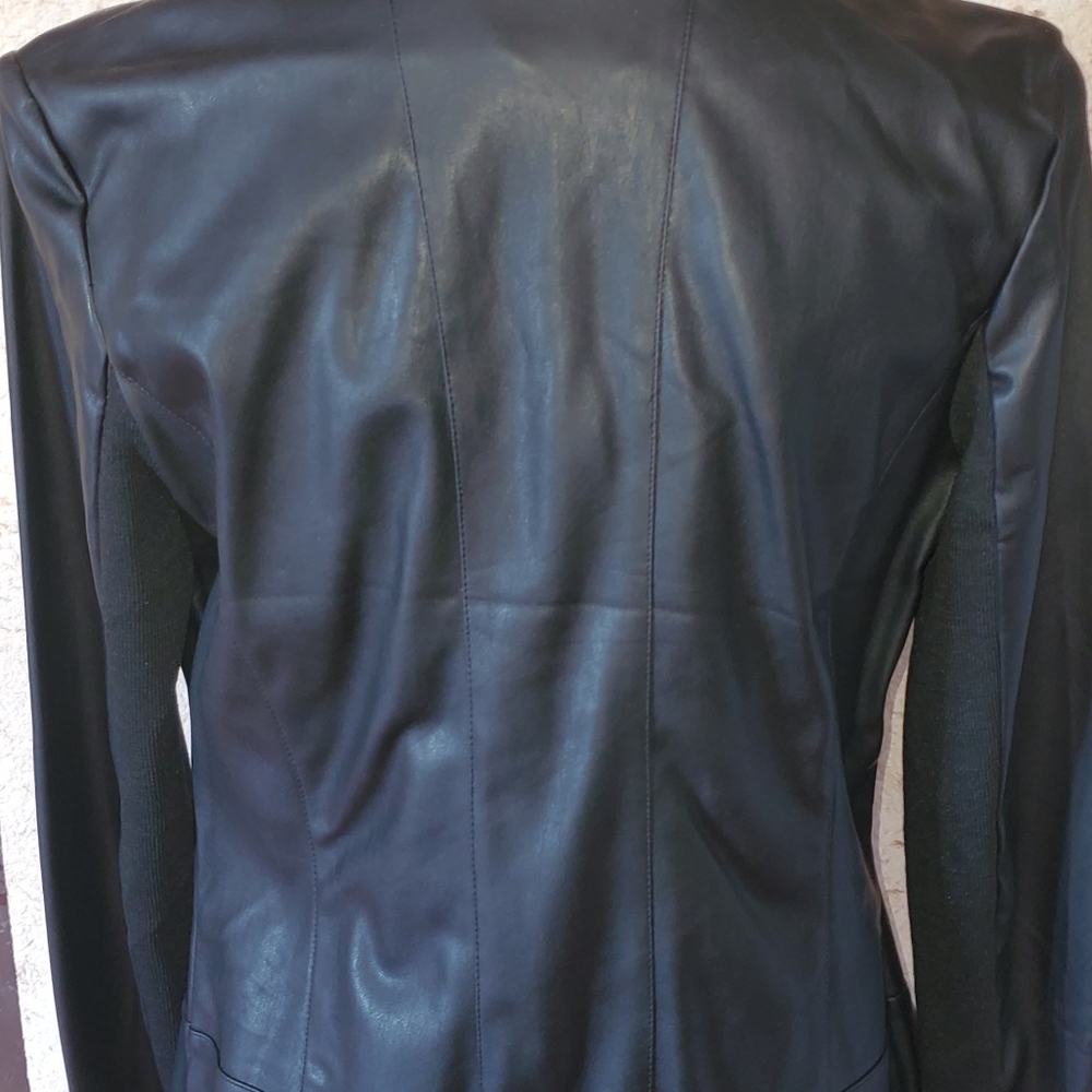 Brand new jacket with tags - Picture 4 of 5